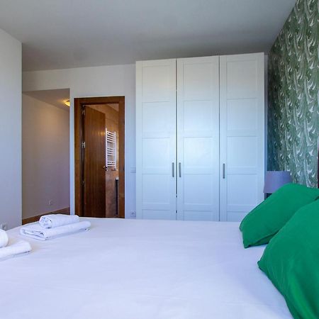 Apartamentos Villablino Arturo Soria Madrid Exterior photo
