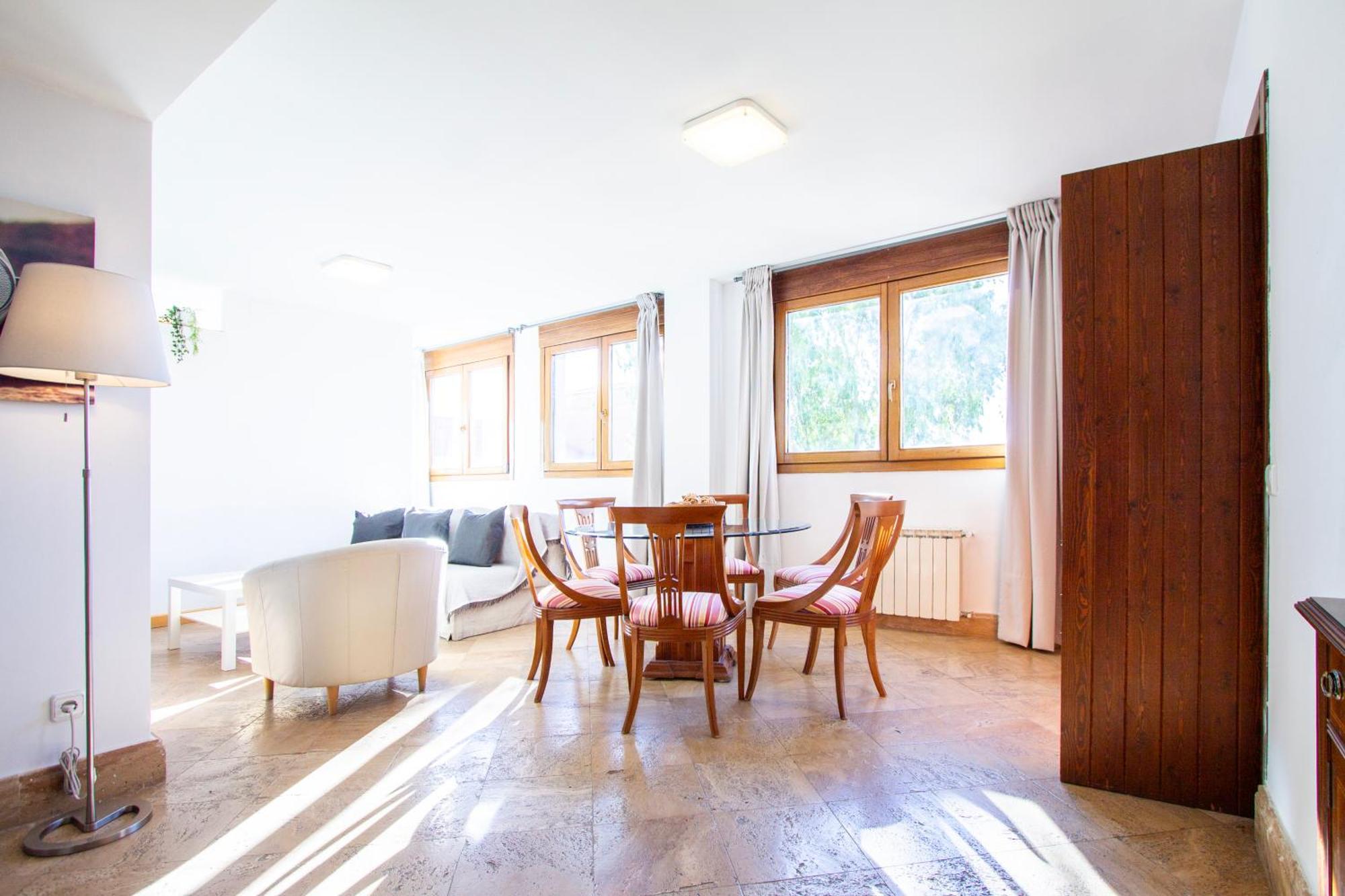 Apartamentos Villablino Arturo Soria Madrid Exterior photo